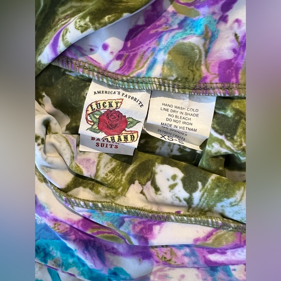 VTG Lucky brand tie-dye Bikini top, bottom & skirt size Small - Picture 2 of 8